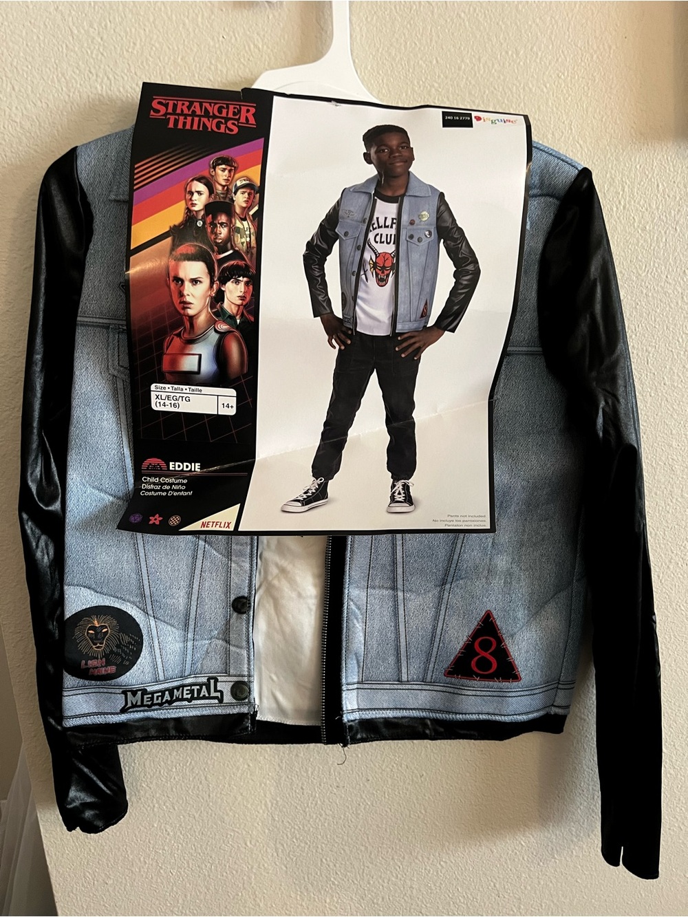 Stranger Things Eddie Jacket Halloween Costume Boys 14-16 XL NWT
